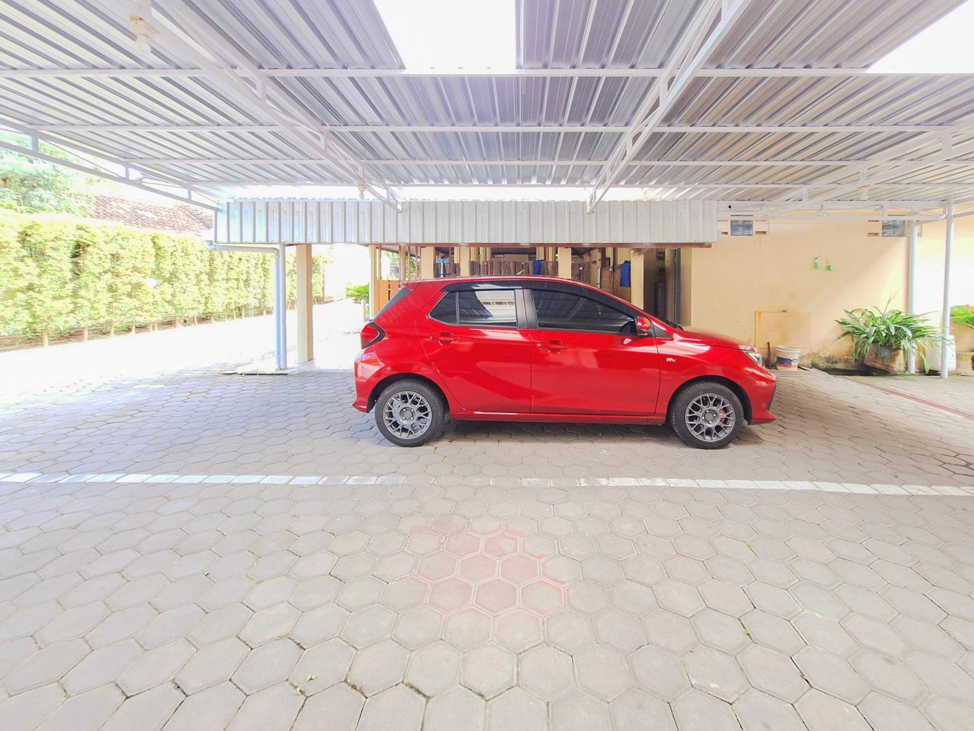 Hotel Family Syariah 1 Parangtritis Redpartner Dış mekan fotoğraf